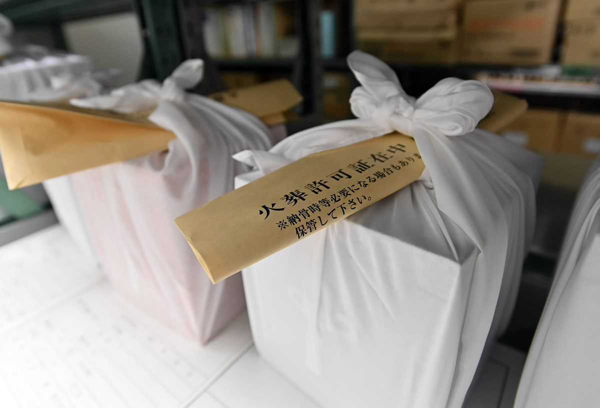 増える骨 置き場手狭に 生きて逝く―多死社会高知 第4部「孤立」（8