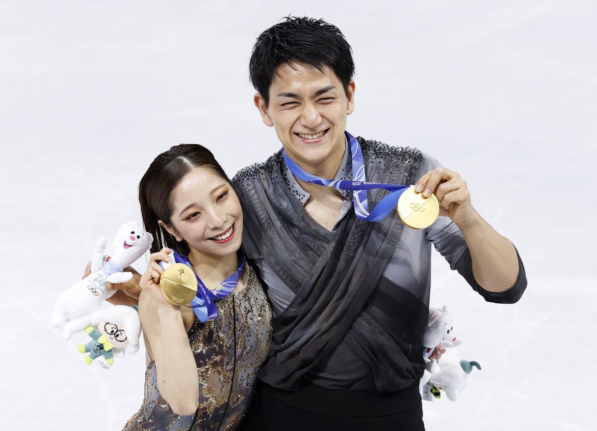 りくりゅう」ペアが引退 フィギュアスケート五輪金メダル | 高知新聞