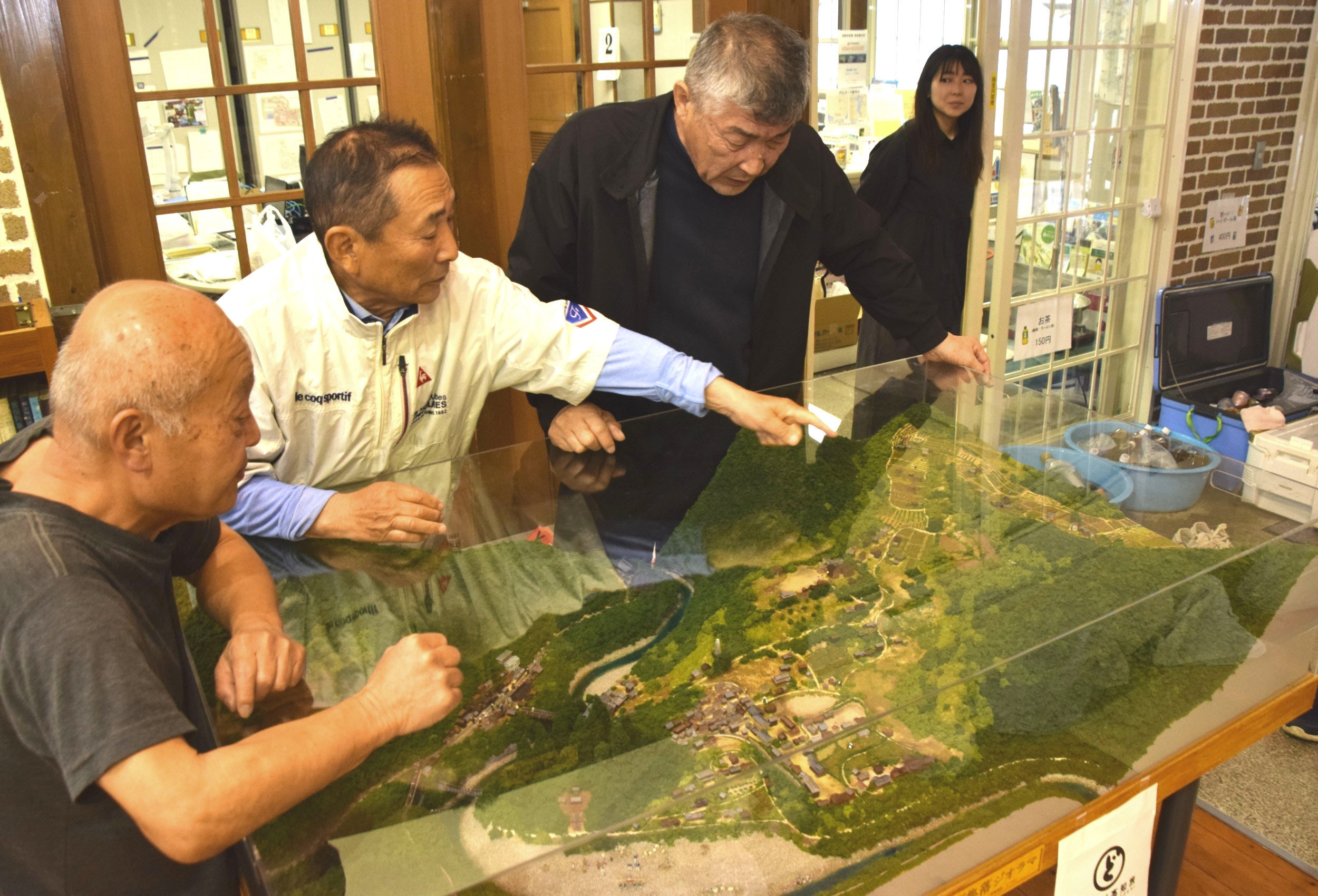 ダム湖の底に沈んだ魚梁瀬の旧集落 ジオラマで忠実に再現 神祭の