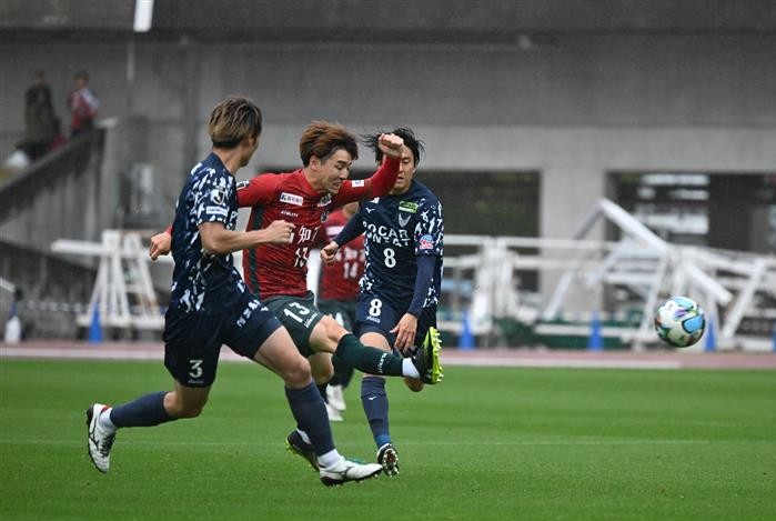 速報】高知ユナイテッド 2－1でJ2徳島に競り勝つ | 高知新聞