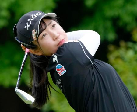 昨年覇者の菅沼菜々が通算4勝目 女子ゴルフ最終日 | 高知新聞